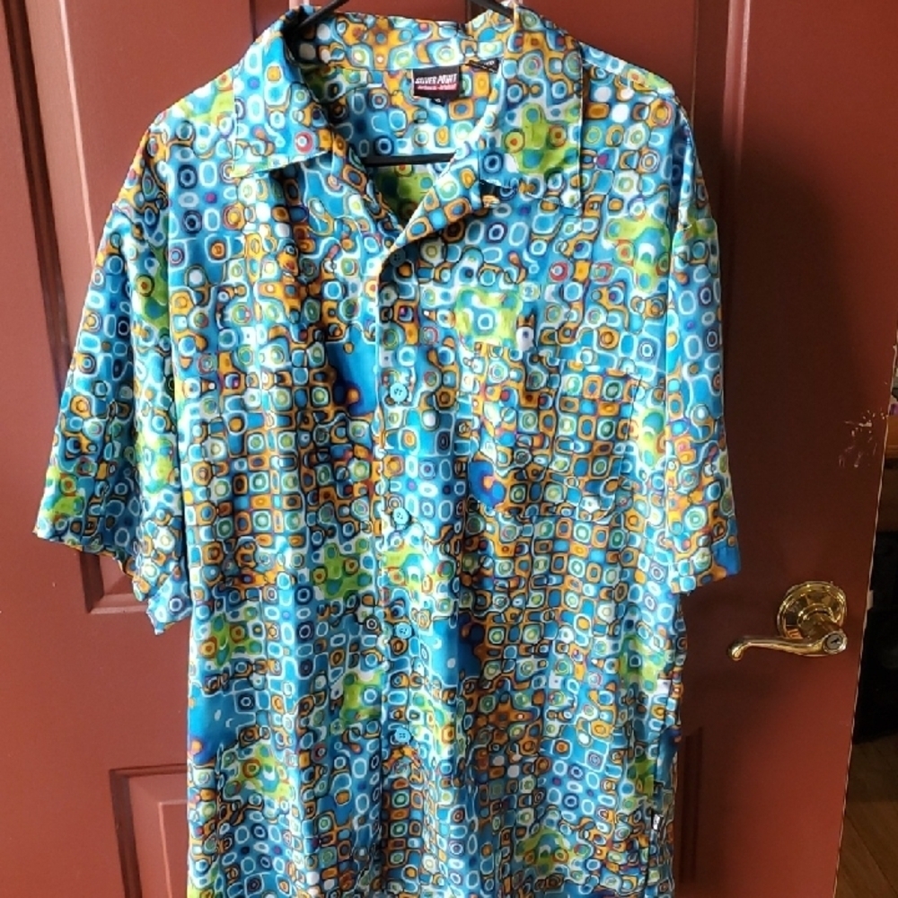 Silver POINT  Authentic Original Graphic Ss Button Down Shirt XL
